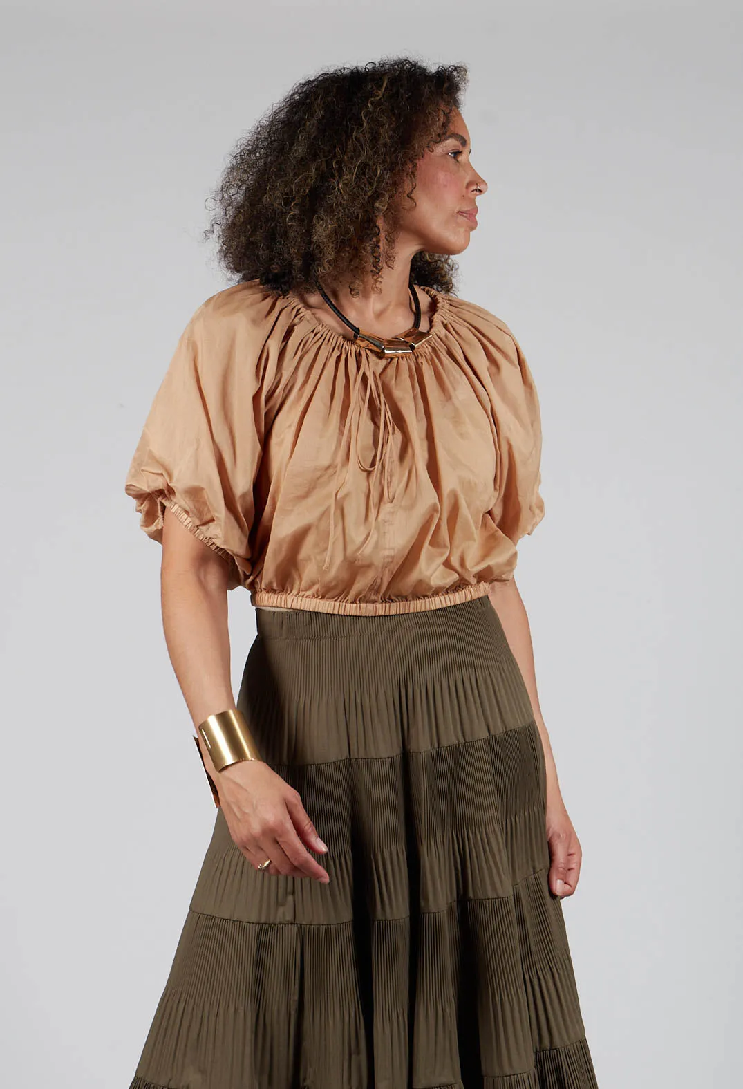 Cropped Prairie Blouse in Camel