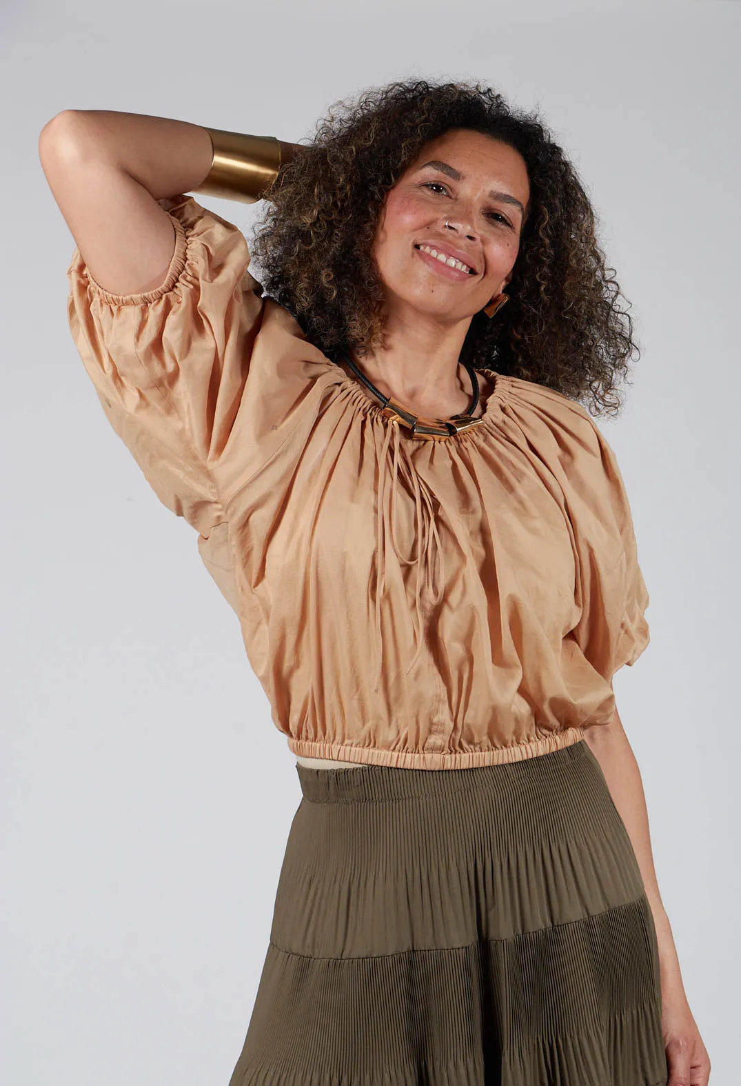 Cropped Prairie Blouse in Camel