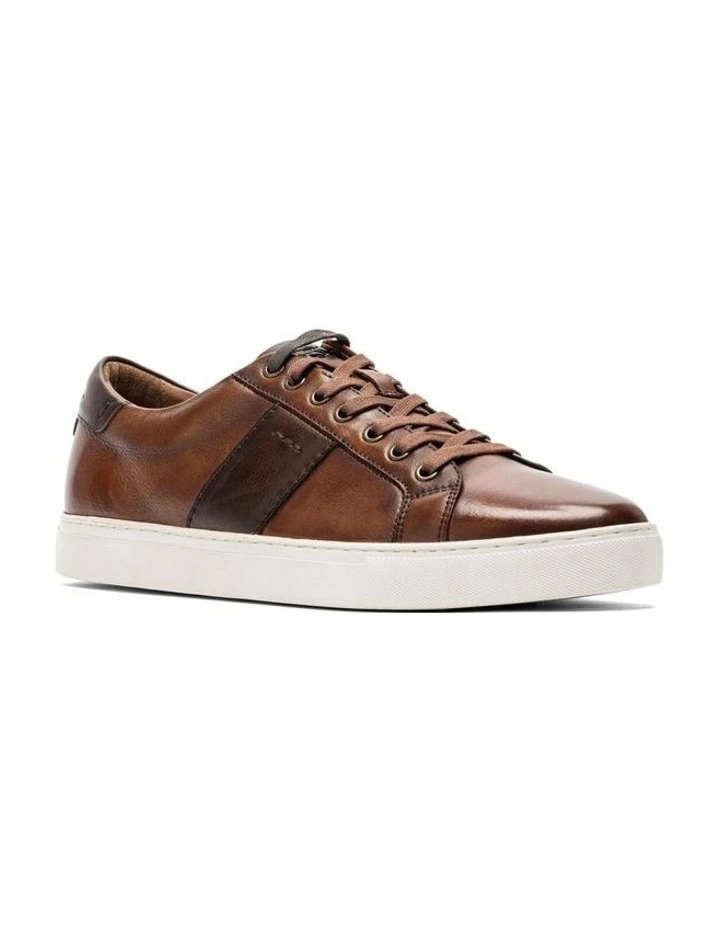 Endeavour Cruise Sneaker in Cognac