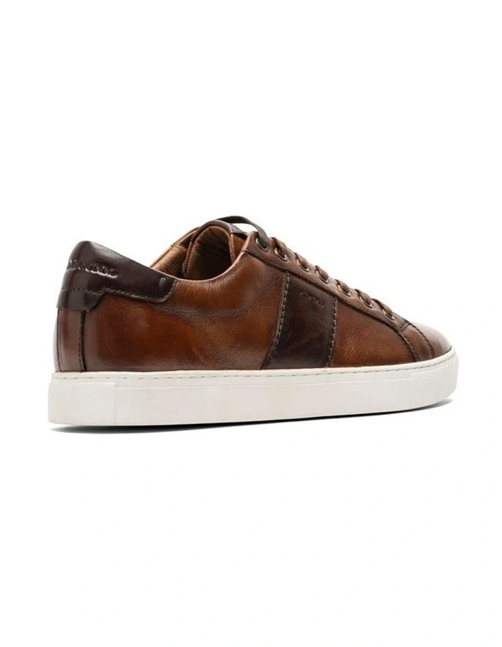 Endeavour Cruise Sneaker in Cognac