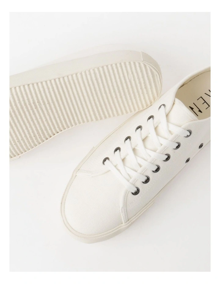 Lance Canvas Sneaker in White