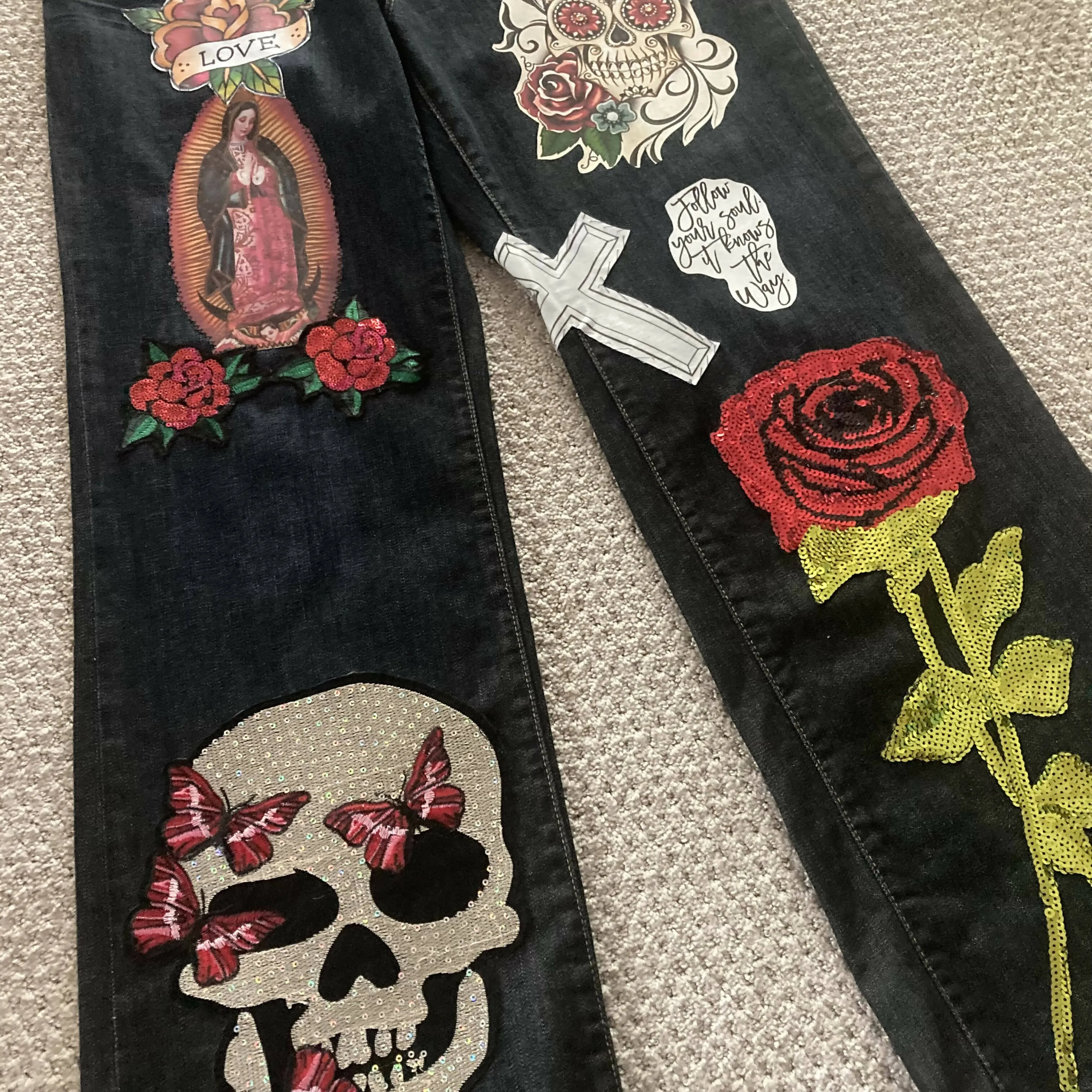 Maggie Devos-Skull Embellished Jeans-Size 10