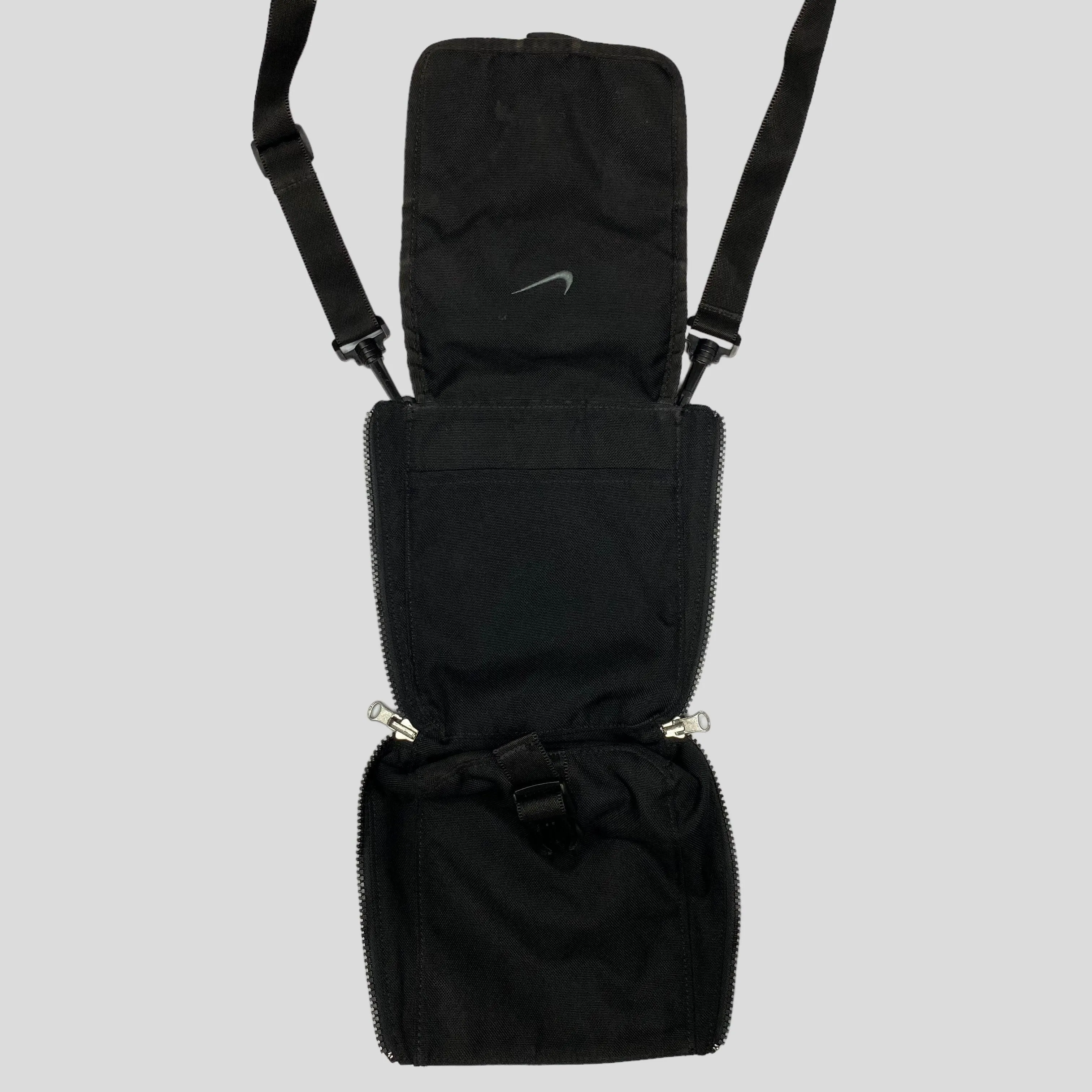 Nike 2003 2 in 1 Reversible Crossbody Bag