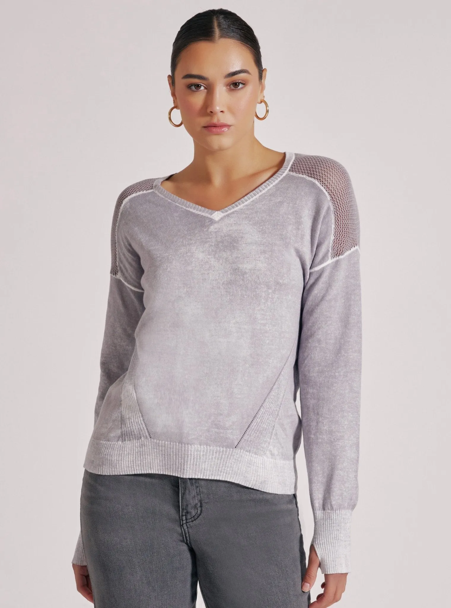 V-NECK HUNTRESS SWEATER