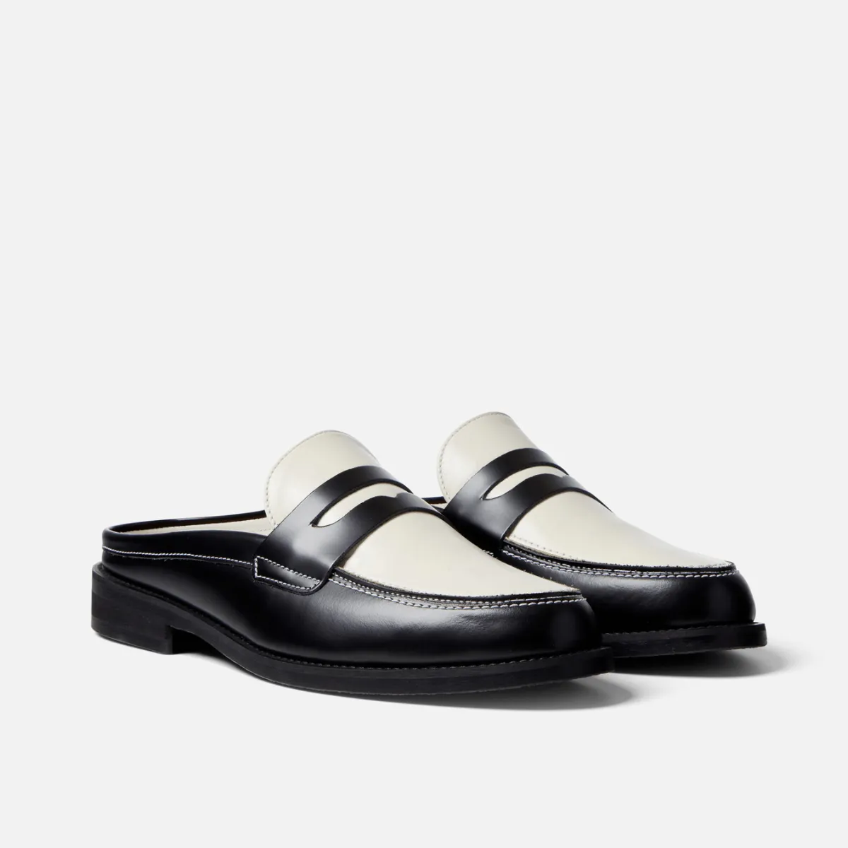 Wilde Black + White Mule Loafer - Men's